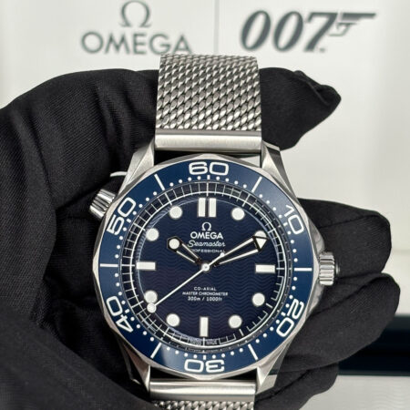Omega Seamaster: James Bond 60th Anniversary